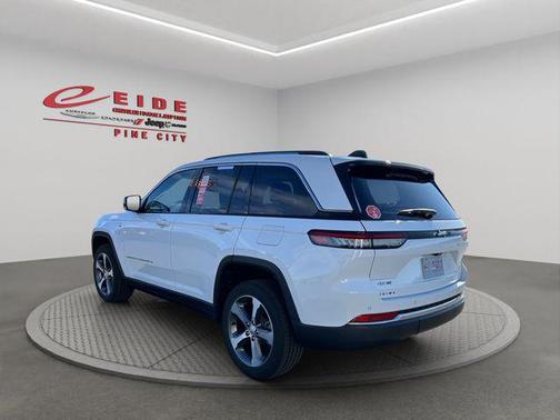 Bright White Clearcoat 2023 Jeep Grand Cherokee 4xe Base