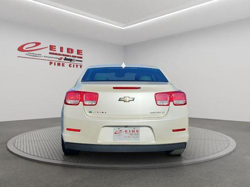2014 Chevrolet Malibu 2LT