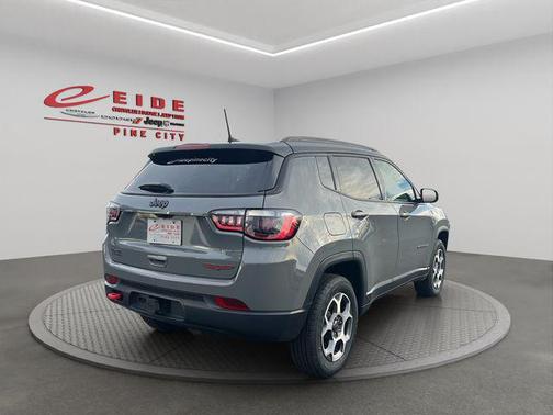 2022 Jeep Compass Trailhawk