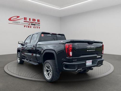 Onyx Black 2023 GMC Sierra 1500 Elevation