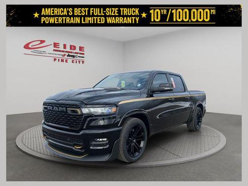 Diamond Black Crystal Pearlcoat 2026 RAM 1500 Big Horn/Lone Star