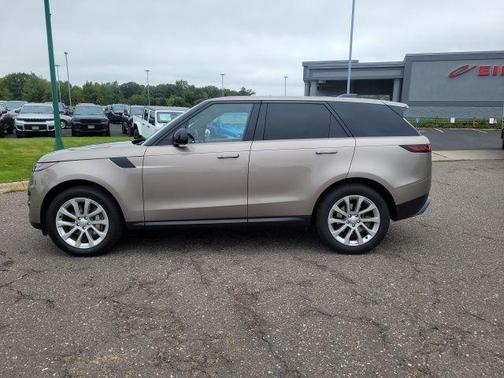 2023 Land Rover Range Rover Sport SE
