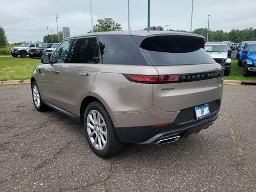 2023 Land Rover Range Rover Sport SE