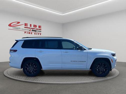 Bright White Clearcoat 2026 Jeep Grand Cherokee L Limited