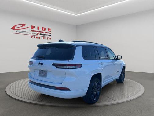 Bright White Clearcoat 2026 Jeep Grand Cherokee L Limited