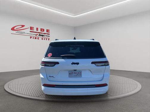 Bright White Clearcoat 2026 Jeep Grand Cherokee L Limited