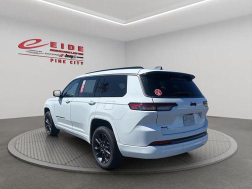 Bright White Clearcoat 2026 Jeep Grand Cherokee L Limited