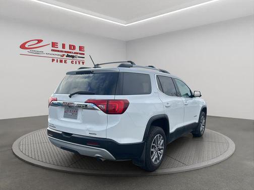 Summit White 2019 GMC Acadia SLE-2