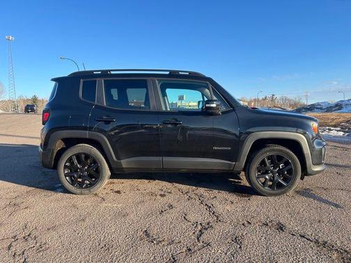 2022 Jeep Renegade Altitude