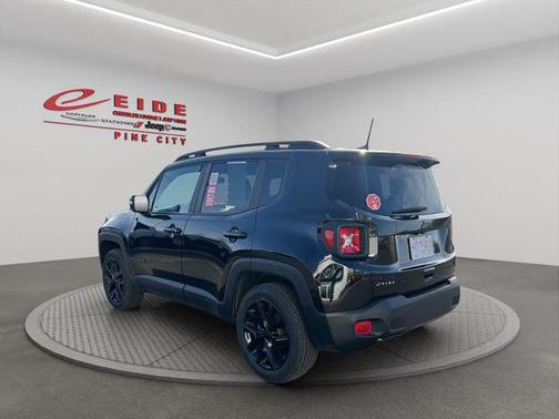 2022 Jeep Renegade Altitude