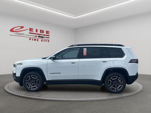 Bright White Clearcoat 2026 Jeep Cherokee Limited