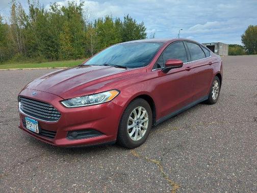 2015 Ford Fusion S