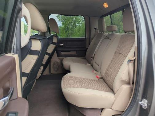 2012 RAM 2500 SLT