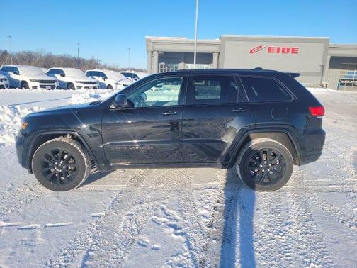 2021 Jeep Grand Cherokee Laredo