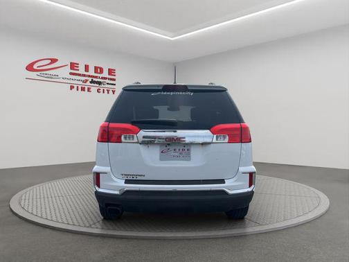 Summit White 2017 GMC Terrain SLE-2