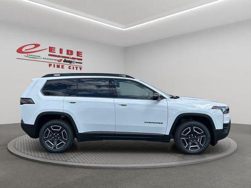 Bright White Clearcoat 2026 Jeep Cherokee Laredo 4x4