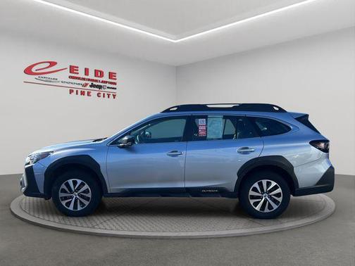 2024 Subaru Outback Base