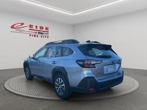 2024 Subaru Outback Base