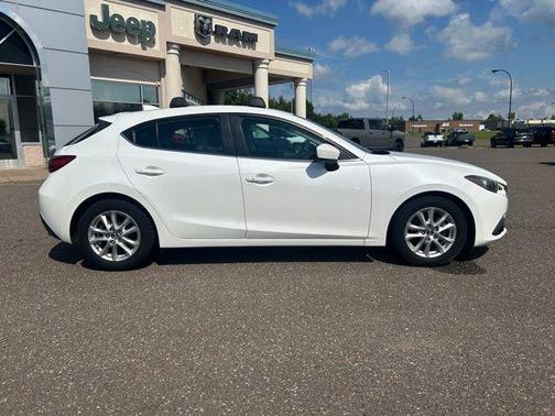 2016 Mazda Mazda3 i Grand Touring