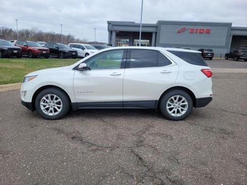 Iridescent Pearl Tricoat 2019 Chevrolet Equinox 1LT