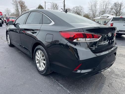 2019 Hyundai SONATA SE