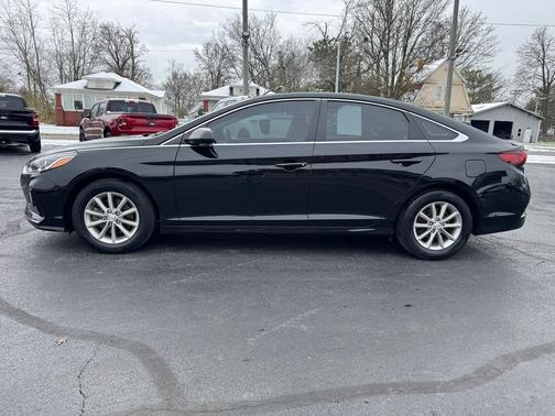 2019 Hyundai SONATA SE