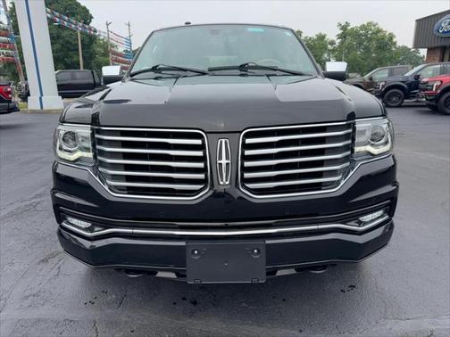 2016 Lincoln Navigator Select