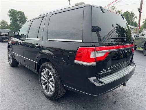 2016 Lincoln Navigator Select