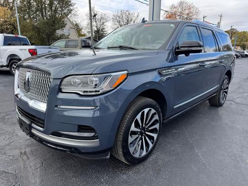 2023 Lincoln Navigator Reserve