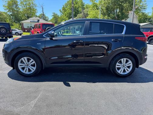 Black Cherry 2018 Kia Sportage LX