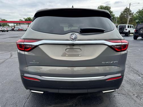 Pepperdust Metallic 2019 Buick Enclave Premium