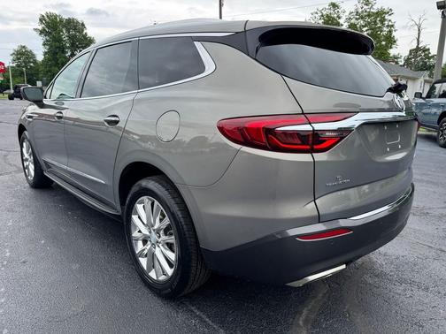 Pepperdust Metallic 2019 Buick Enclave Premium