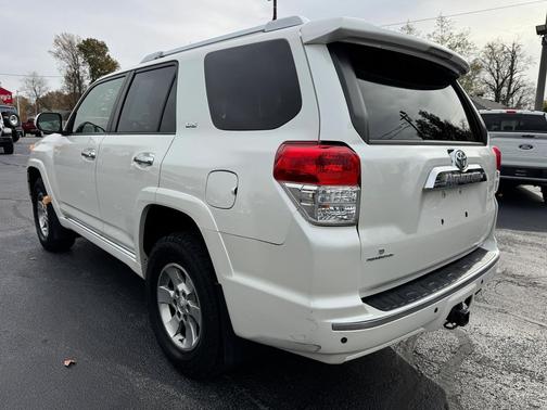 2013 Toyota 4Runner SR5