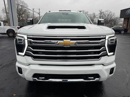 2024 Chevrolet Silverado 2500 High Country