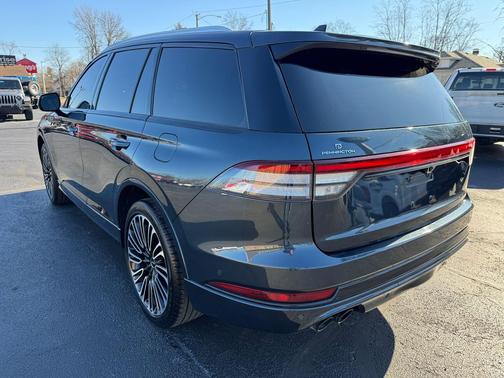 2023 Lincoln Aviator Black Label AWD