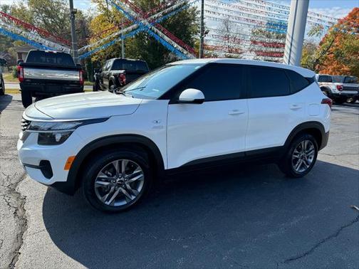 2023 Kia Seltos LX