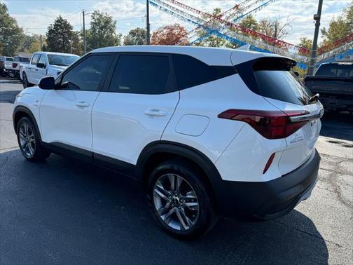 2023 Kia Seltos LX