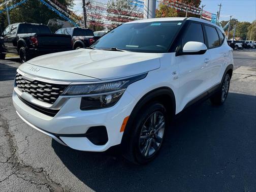 2023 Kia Seltos LX