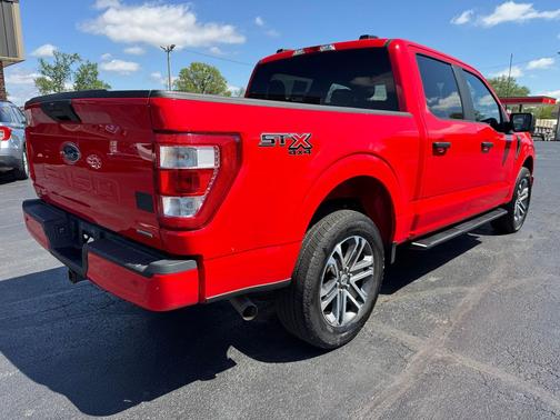 Race Red 2022 Ford F-150 XL