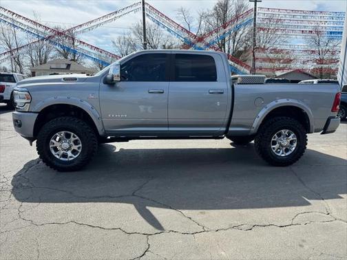 2024 RAM 2500 Laramie Crew Cab 4x4 6'4' Box