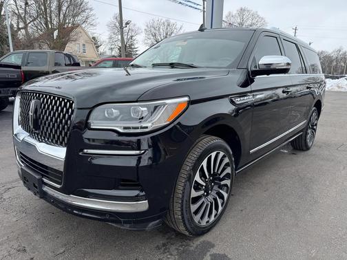 2023 Lincoln Navigator Black Label