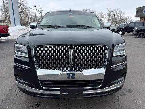 2023 Lincoln Navigator Black Label