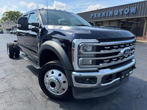 Antimatter Blue Metallic 2025 Ford F-450 Lariat