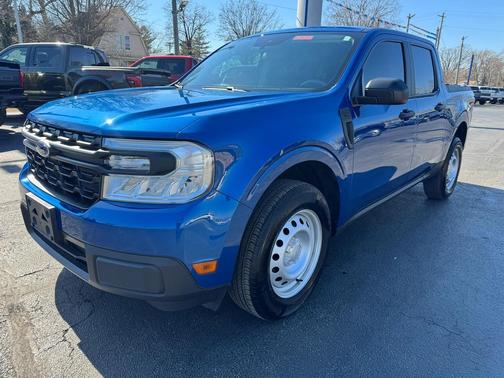 2024 Ford Maverick XL