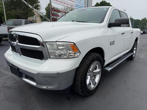 2015 RAM 1500 SLT