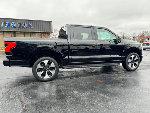 2023 Ford F-150 Lightning Platinum