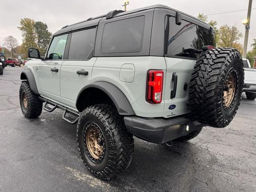 2022 Ford Bronco Black Diamond