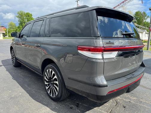 2023 Lincoln Navigator Black Label