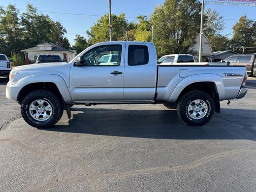 2012 Toyota Tacoma Base