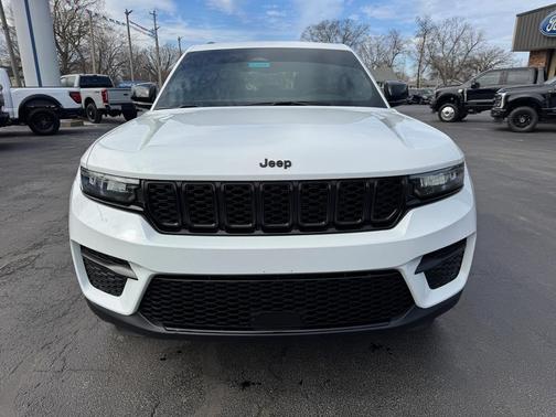 2024 Jeep Grand Cherokee Altitude